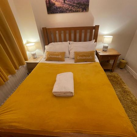 Holiday Home In Cardiff. Sleeps 6 Εξωτερικό φωτογραφία
