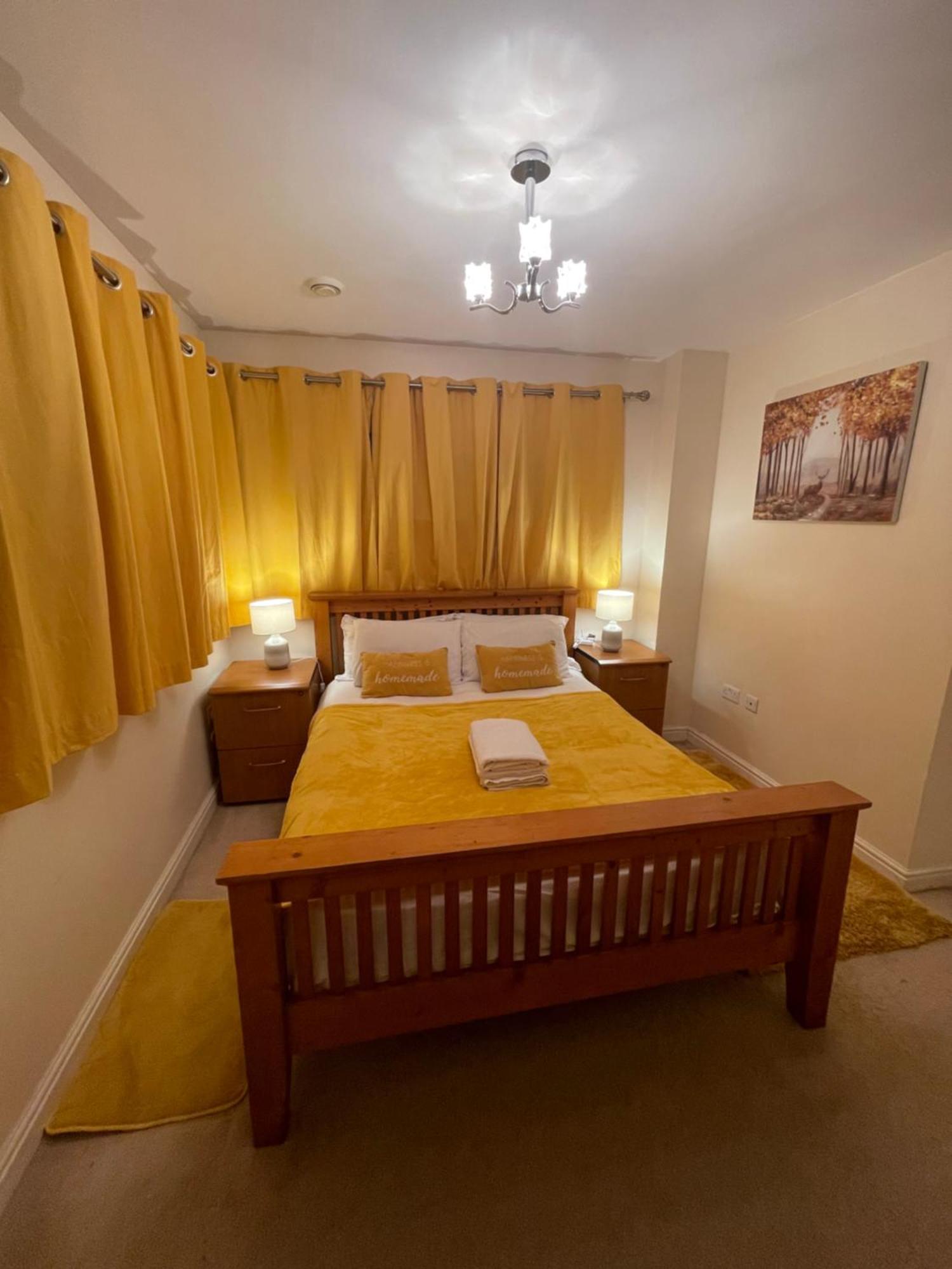 Holiday Home In Cardiff. Sleeps 6 Εξωτερικό φωτογραφία