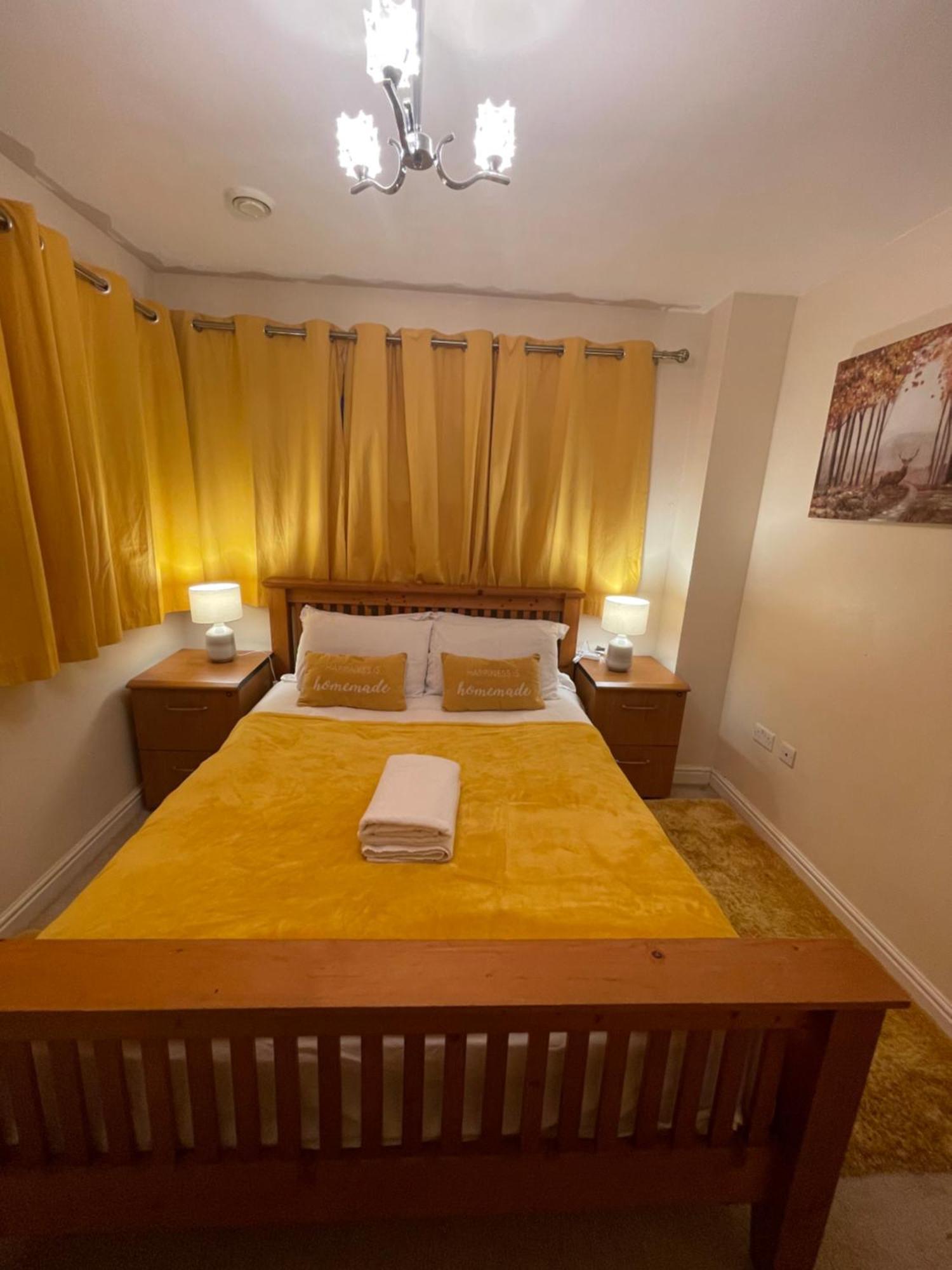 Holiday Home In Cardiff. Sleeps 6 Εξωτερικό φωτογραφία