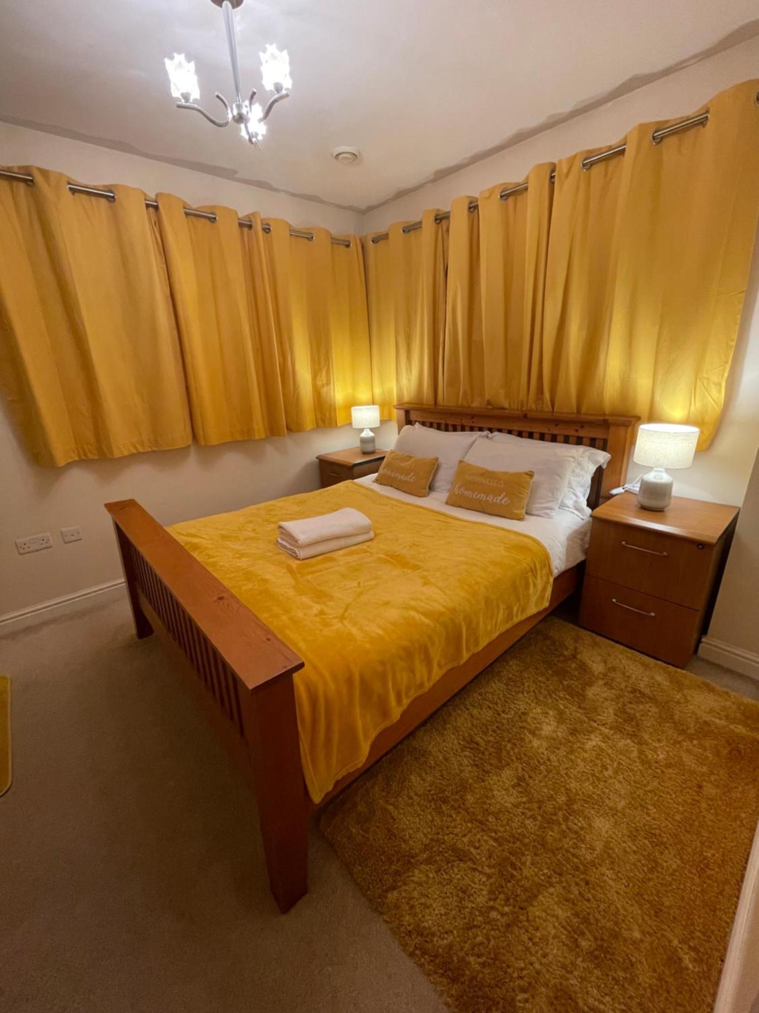 Holiday Home In Cardiff. Sleeps 6 Εξωτερικό φωτογραφία